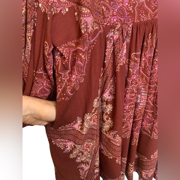 Free People Girl Talk Printed Tunic Top in Maroon Size XS - Picture 8 of 12